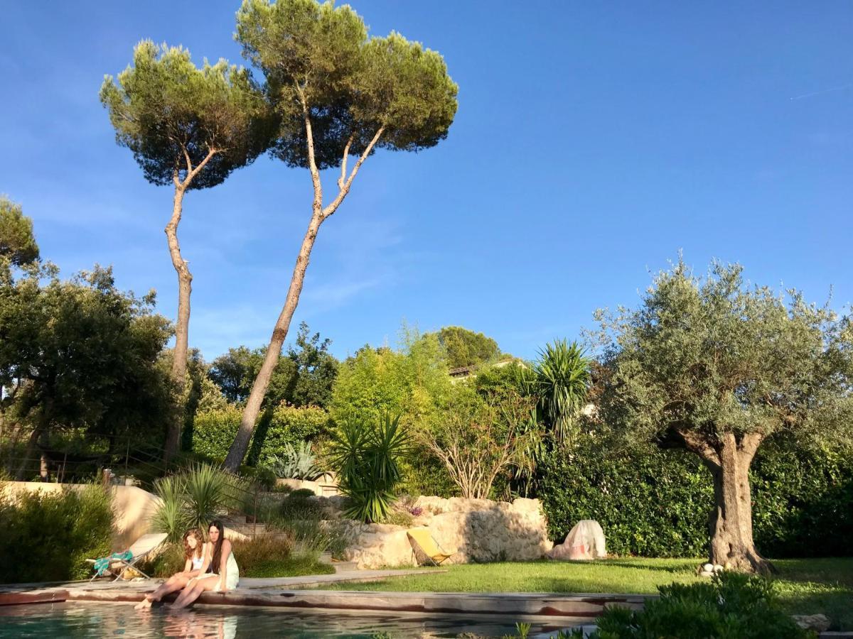 Villa L'Ensoleillee Roquefort-les-Pins Eksteriør bilde